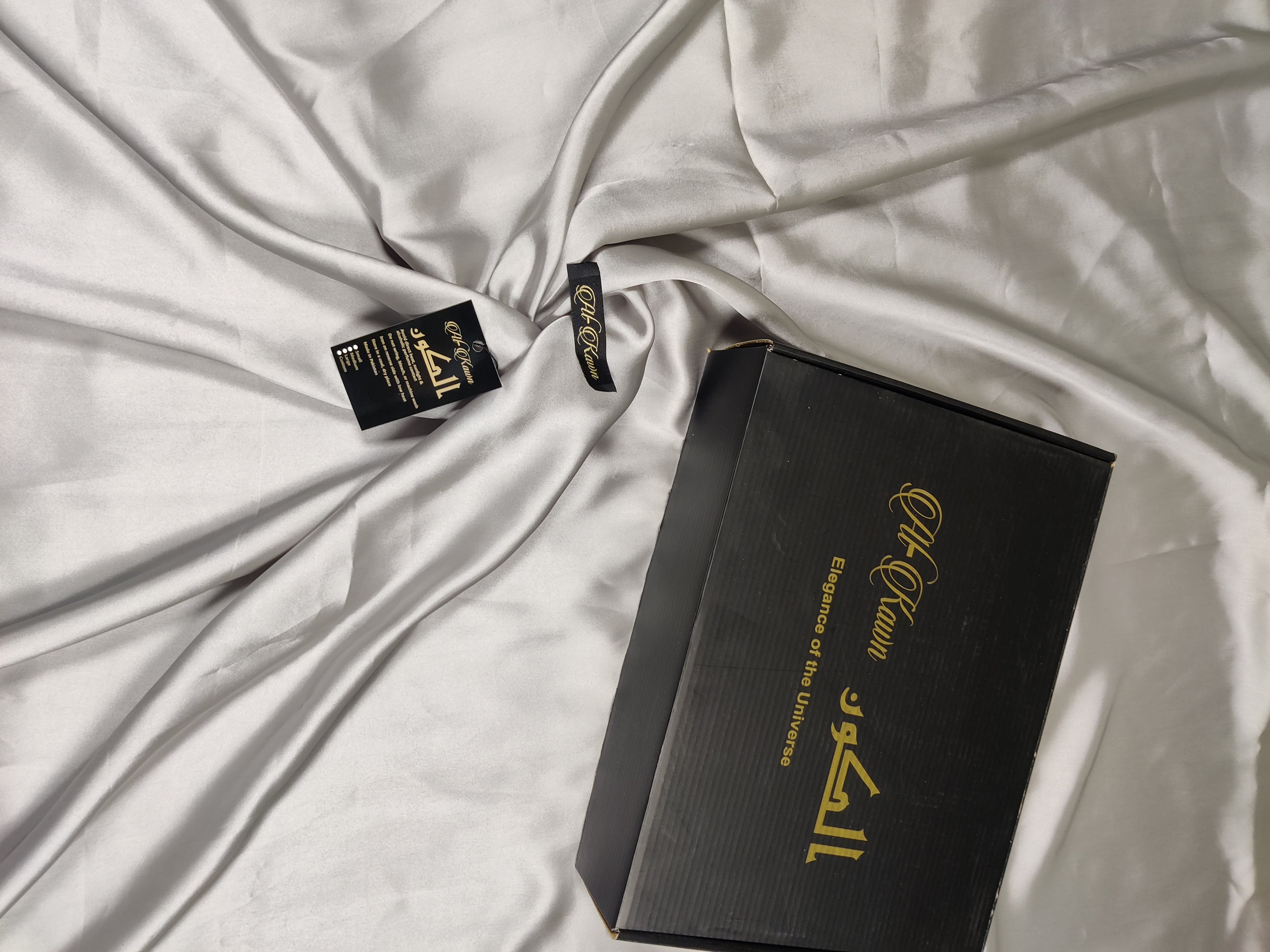 Alkawn “Eloura” Plain Silk Suit – Timeless Luxury Collection