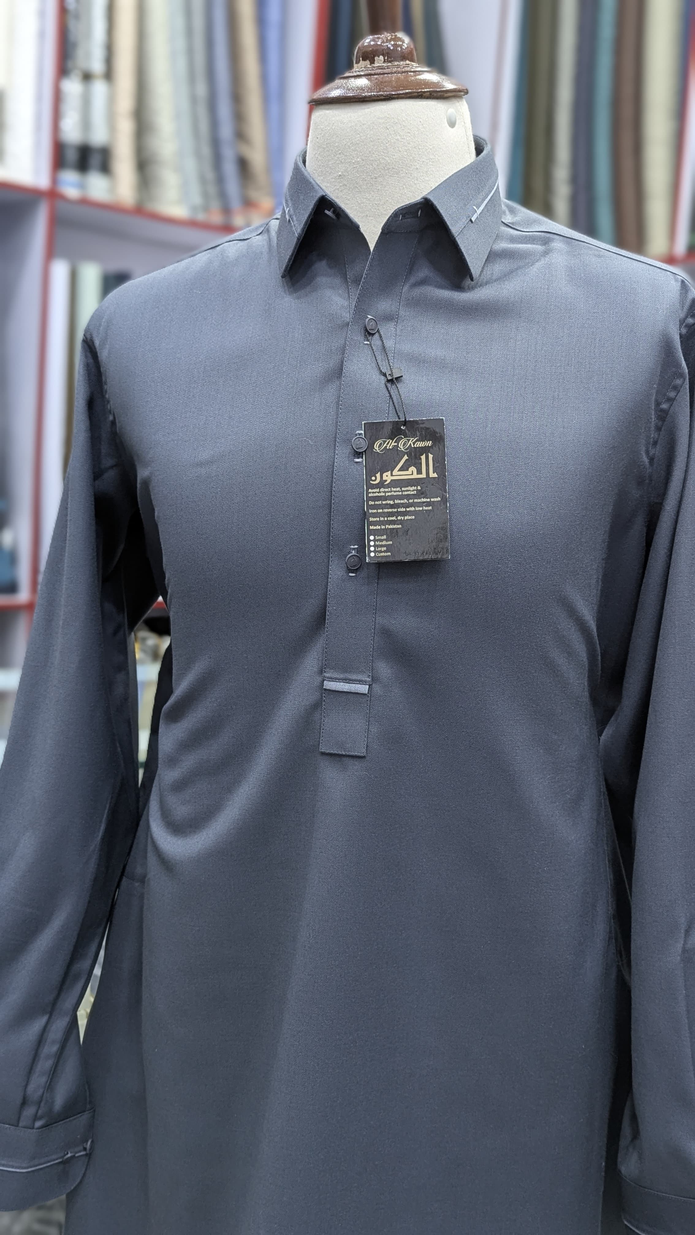 Luxury Men’s Shalwar Kameez – Premium Imported Wool, Elegant Grey n Black Design