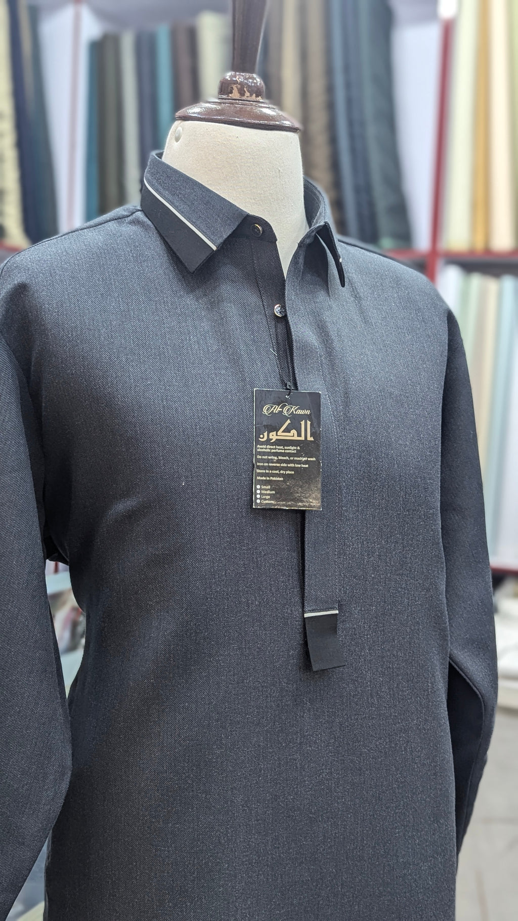 Luxury Men’s Shalwar Kameez – Premium Imported Wool, Elegant Grey n Black Design