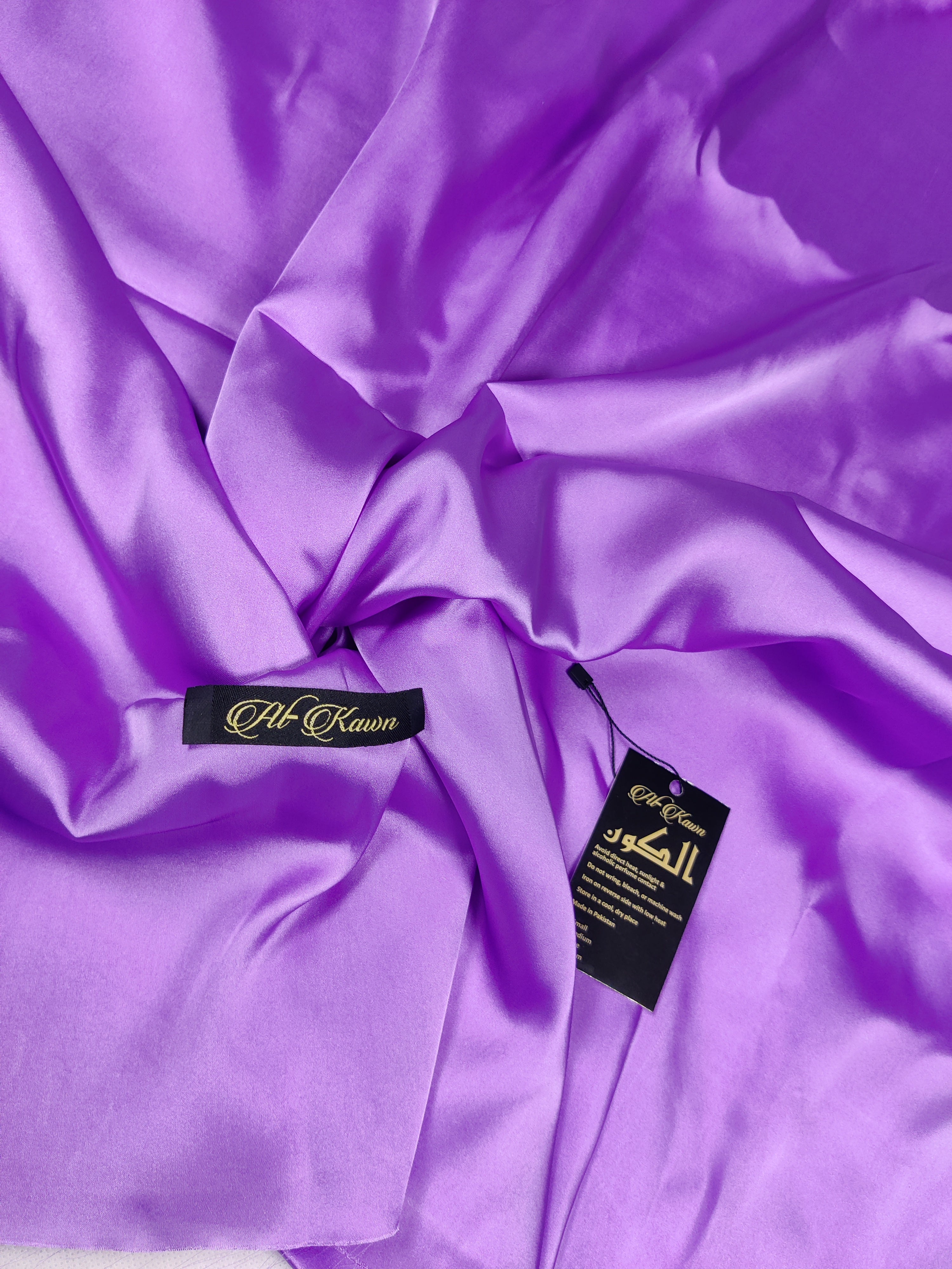 Alkawn “Eloura” Plain Silk Suit – Timeless Luxury Collection