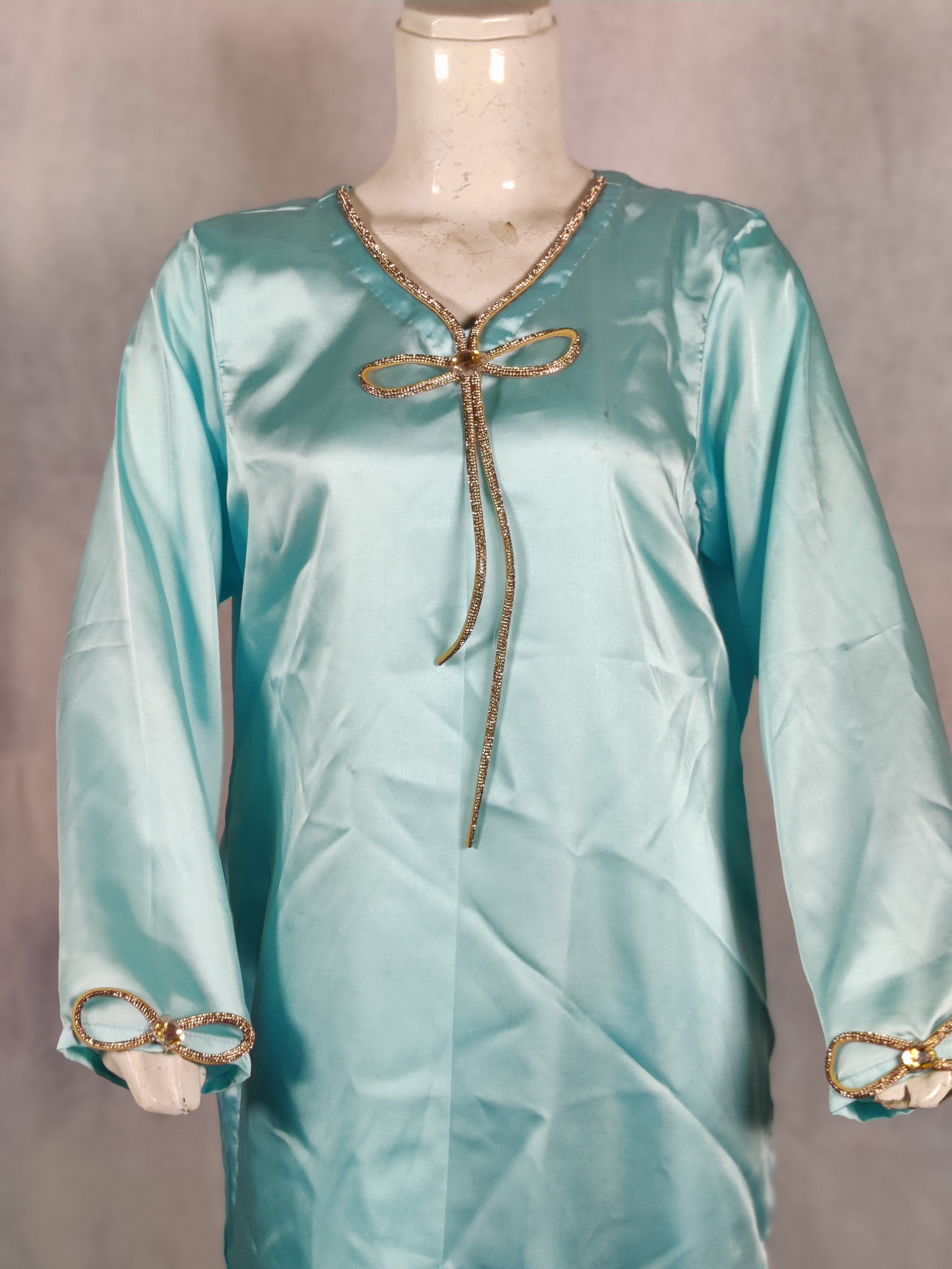 “Eloura” Aqua Silk Two-Piece – Subtle Luxury in Ocean Mist