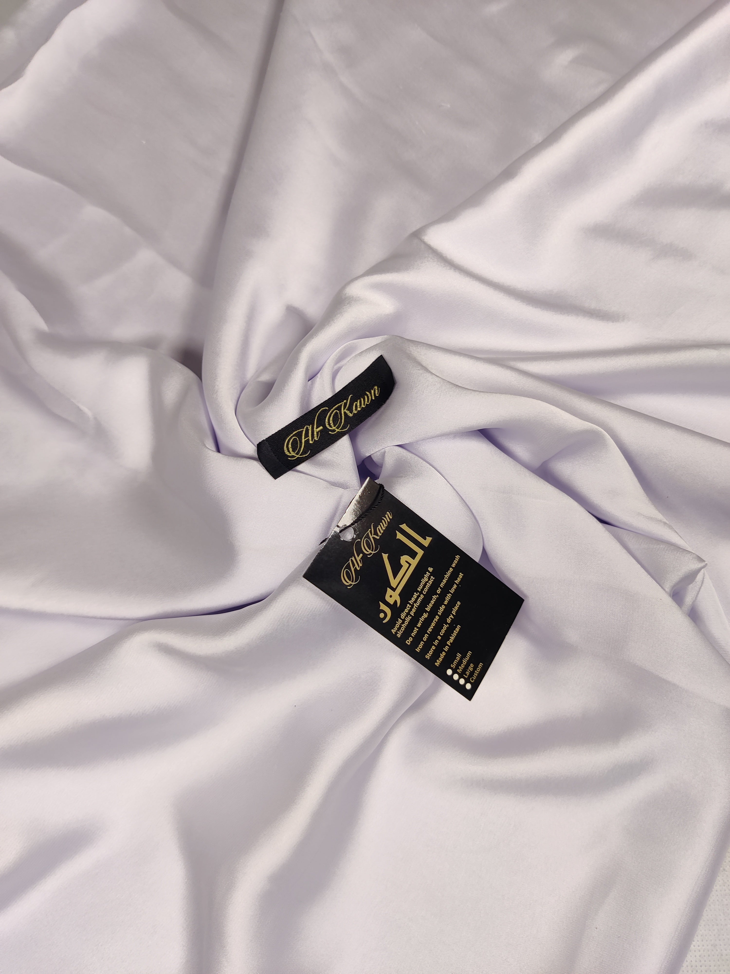 Alkawn “Eloura” Plain Silk Suit – Timeless Luxury Collection