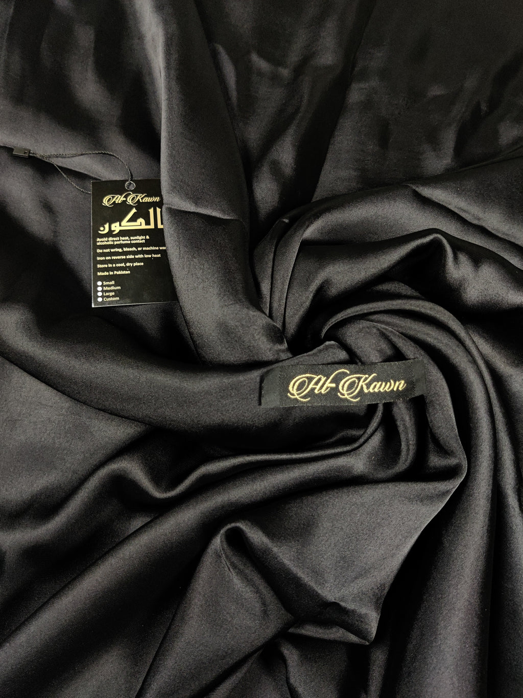 Alkawn “Eloura” Plain Silk Suit – Timeless Luxury Collection