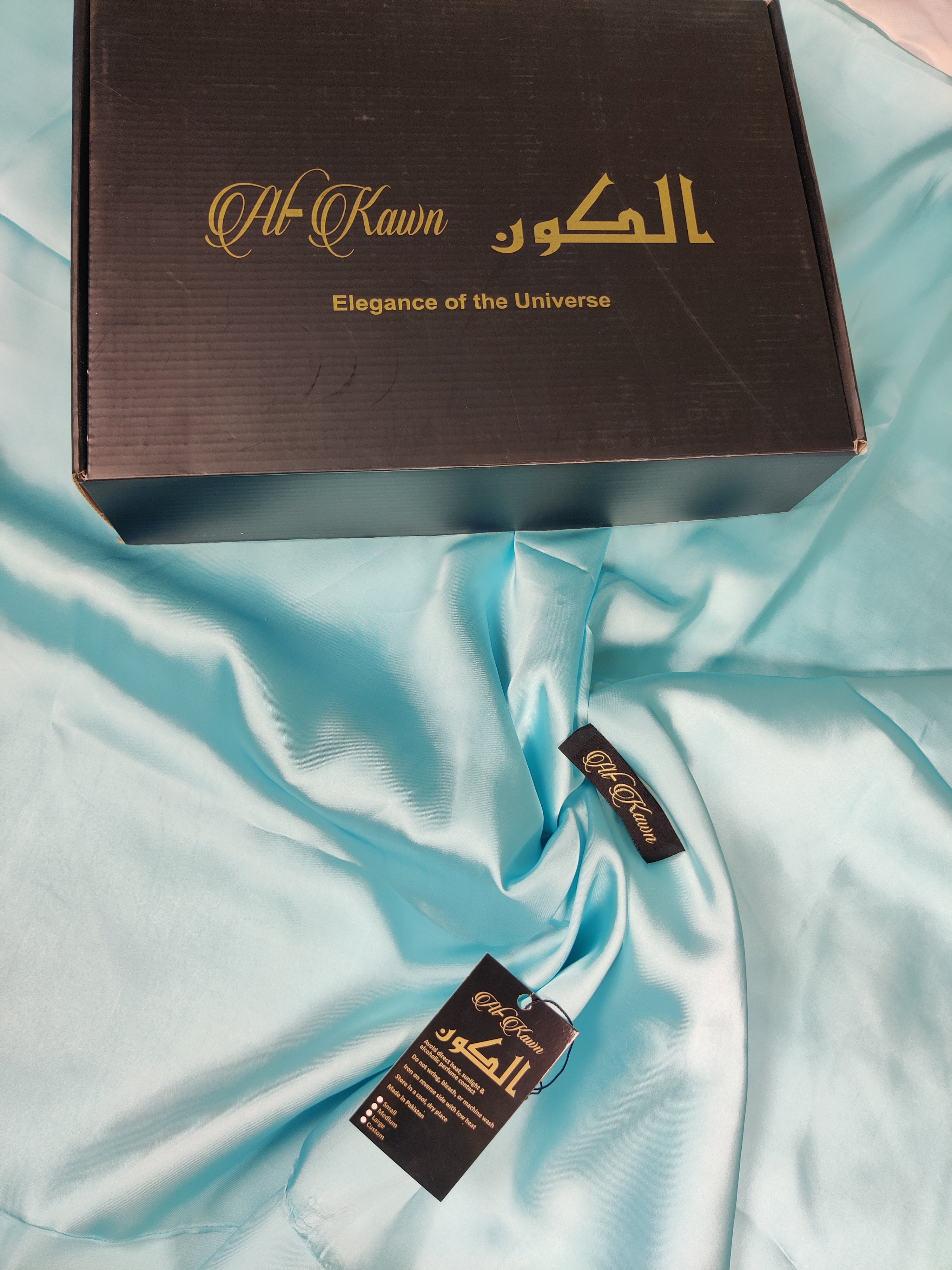 Alkawn “Eloura” Plain Silk Suit – Timeless Luxury Collection